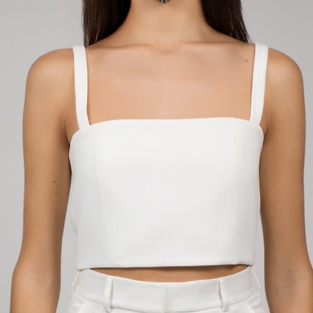 CROP WHITE TOP IVORY REAR ZIP